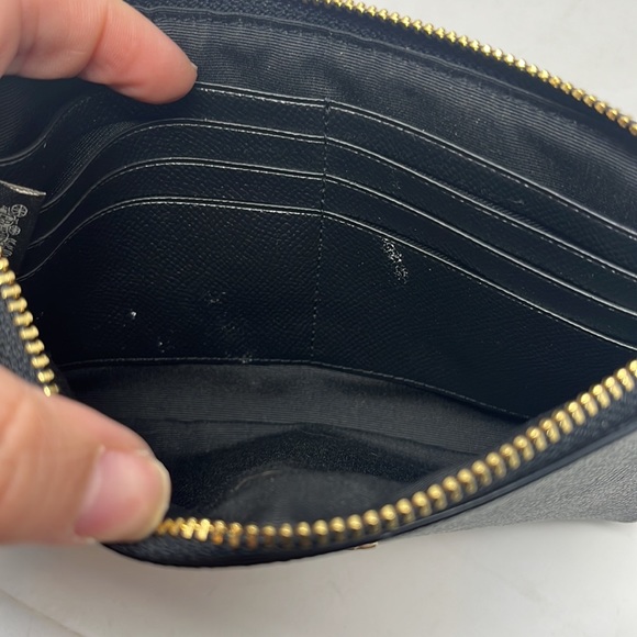 Coach Wristlet Pebbled Leather - Picture 10 of 10